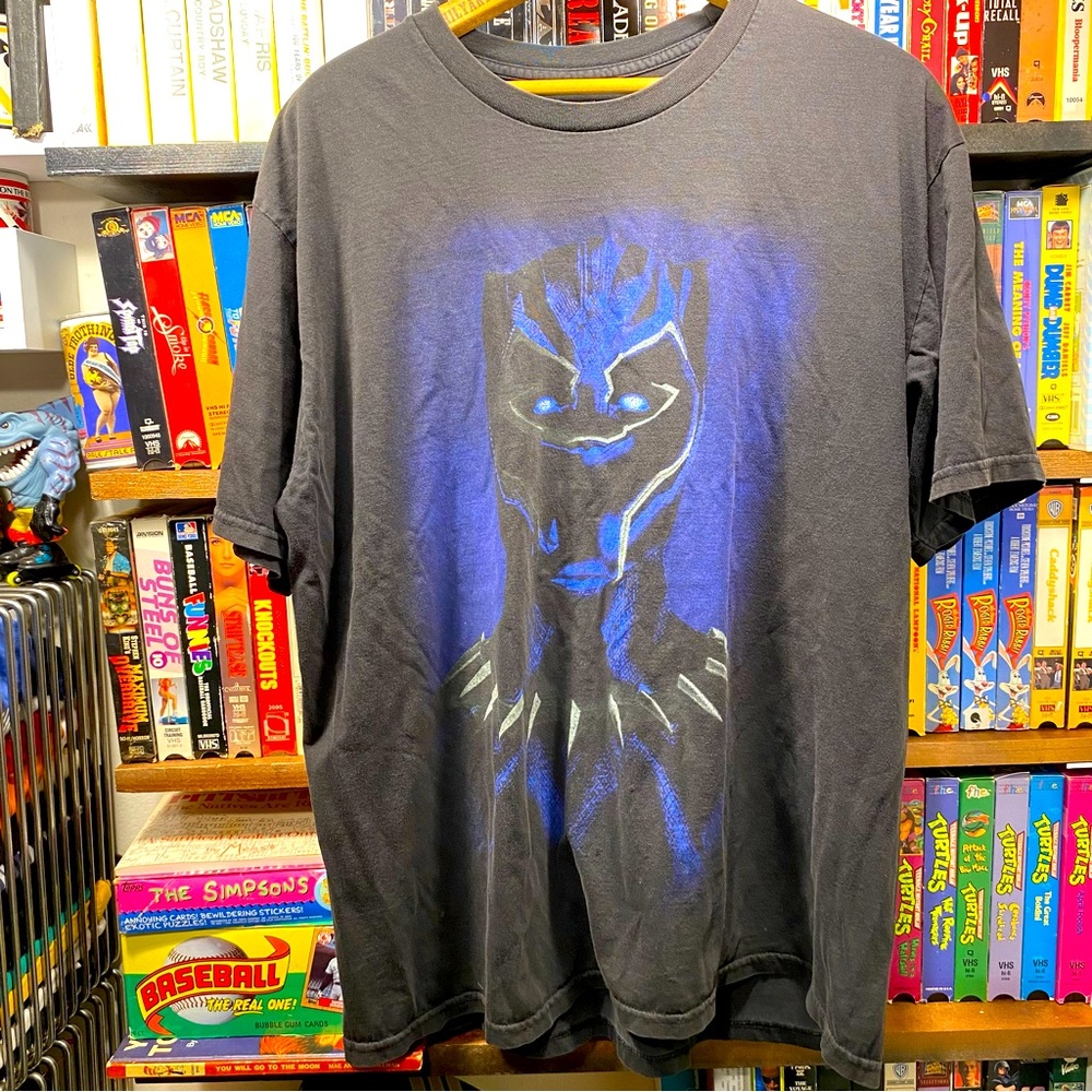 XL DISTRESSED FAST FASHION BLACK PANTHER